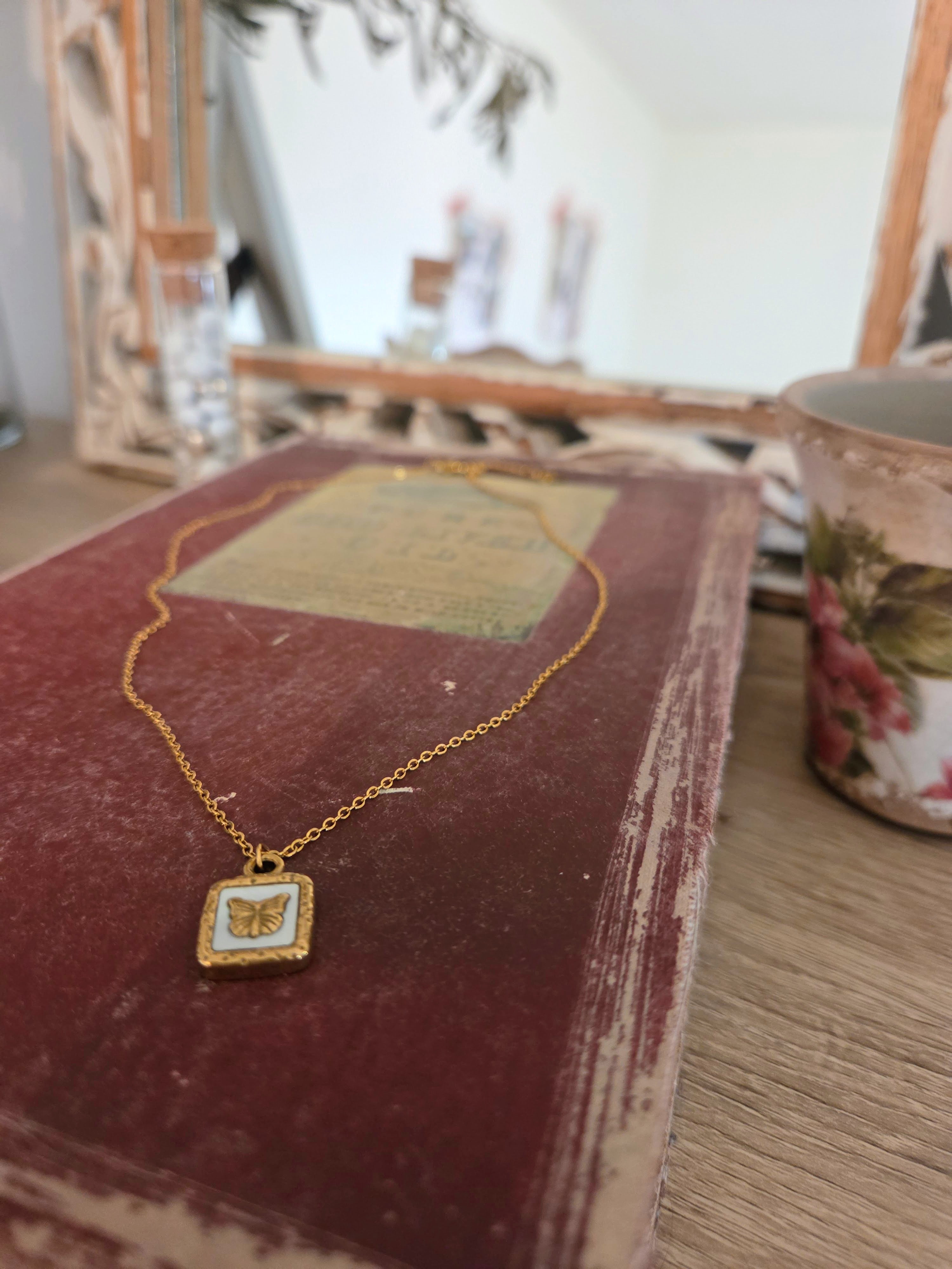 Collier Aurore